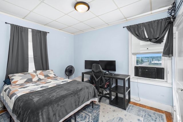 84 Cory St, Fall River, MA 02720