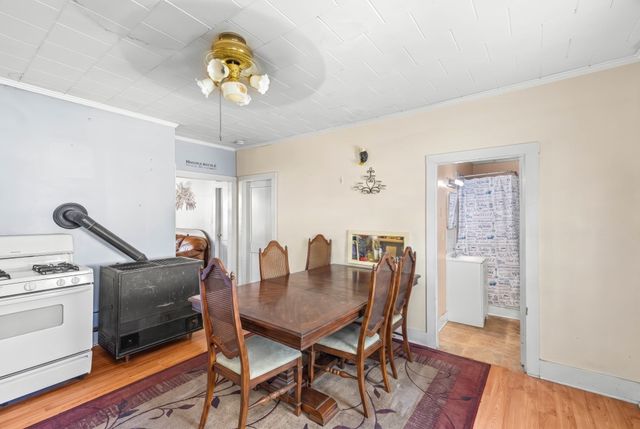 84 Cory St, Fall River, MA 02720