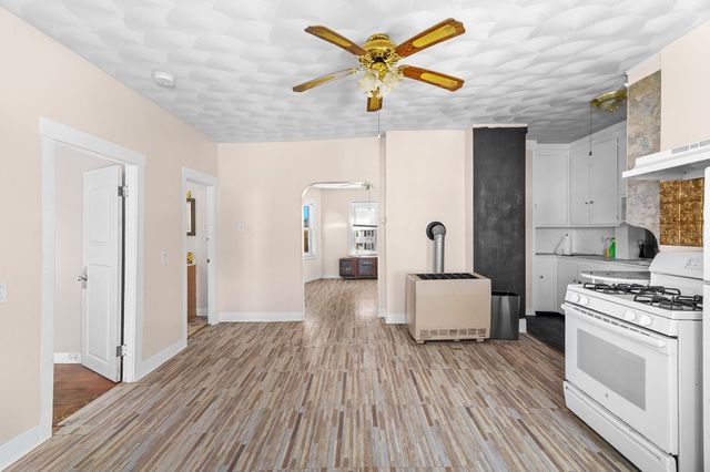 84 Cory St, Fall River, MA 02720