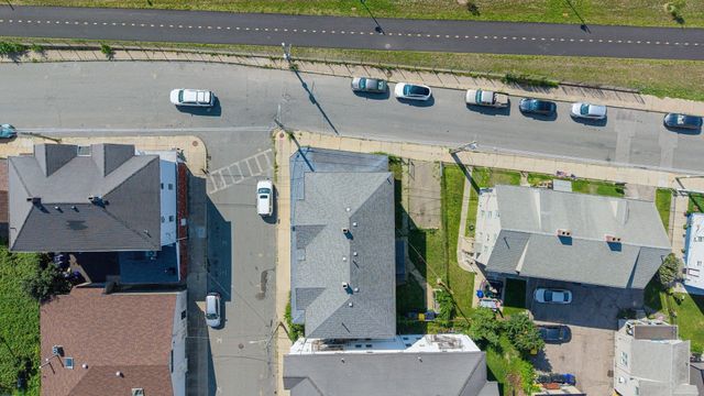 84 Cory St, Fall River, MA 02720
