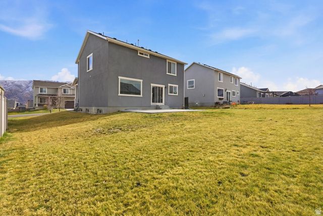 332 STONE DR, Santaquin, UT 84655