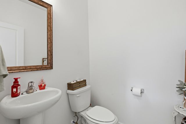 332 STONE DR, Santaquin, UT 84655