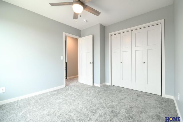 5866 S 94th Street, Lincoln, NE 68526