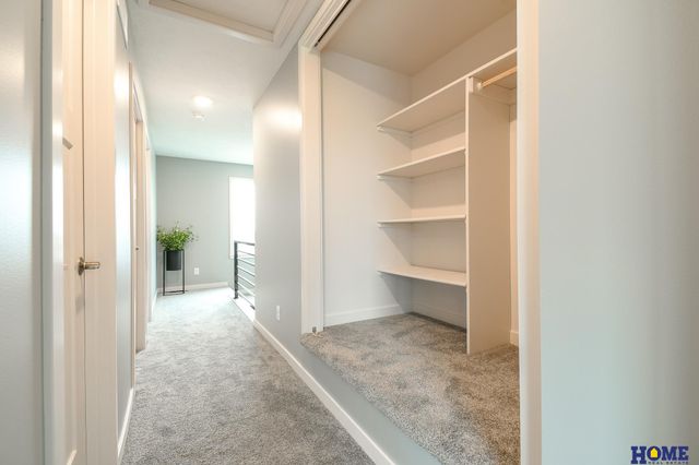 5866 S 94th Street, Lincoln, NE 68526