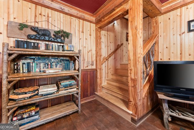 22 Highland Road, Sautee Nacoochee, GA 30571