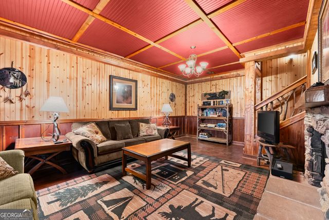 22 Highland Road, Sautee Nacoochee, GA 30571