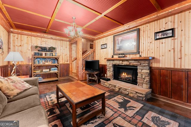 22 Highland Road, Sautee Nacoochee, GA 30571