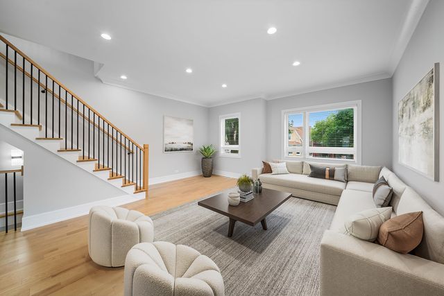 932 N Trumbull Avenue, Chicago, IL 60651