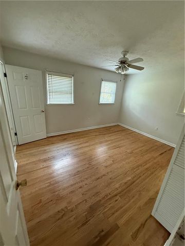 821 Shipp Circle NW, Conyers, GA 30012