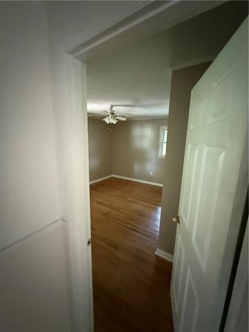 821 Shipp Circle NW, Conyers, GA 30012