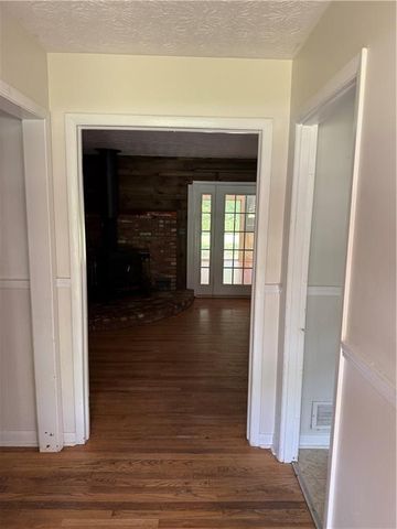 821 Shipp Circle NW, Conyers, GA 30012