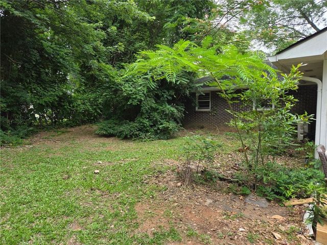 821 Shipp Circle NW, Conyers, GA 30012