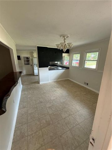 821 Shipp Circle NW, Conyers, GA 30012
