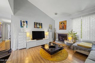 720 E ALICE Avenue 206, Phoenix, AZ 85020