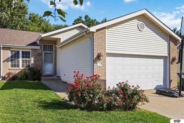 240 W Irving Street, Lincoln, NE 68521