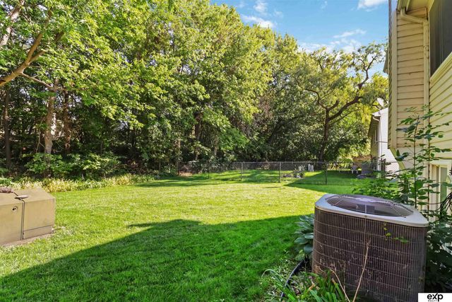 240 W Irving Street, Lincoln, NE 68521