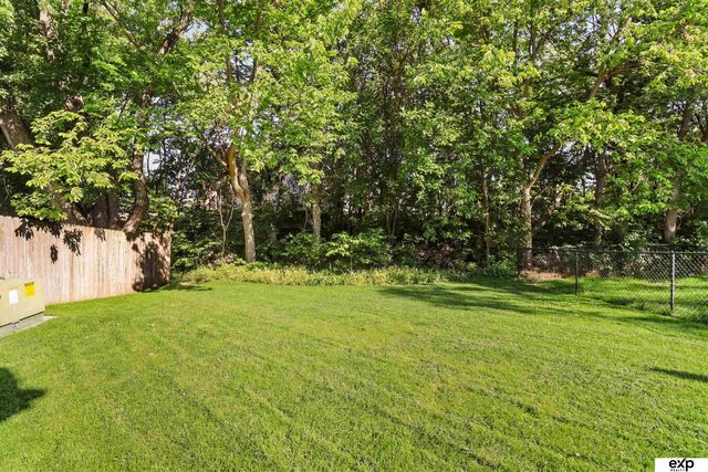 240 W Irving Street, Lincoln, NE 68521