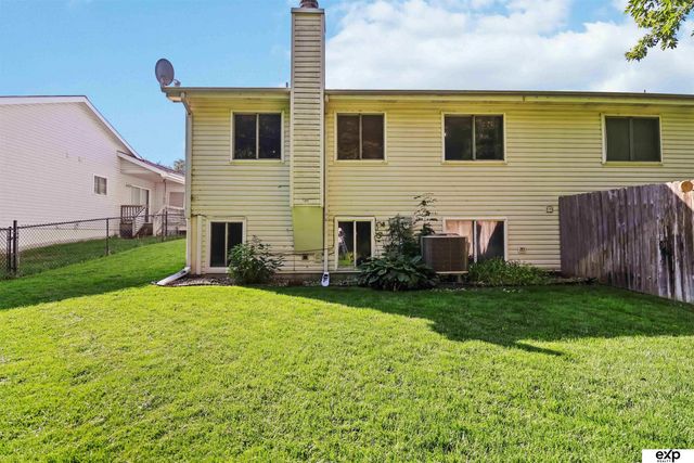 240 W Irving Street, Lincoln, NE 68521