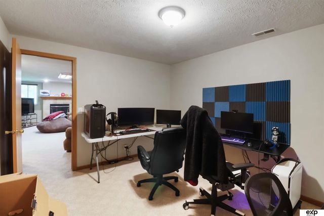 240 W Irving Street, Lincoln, NE 68521