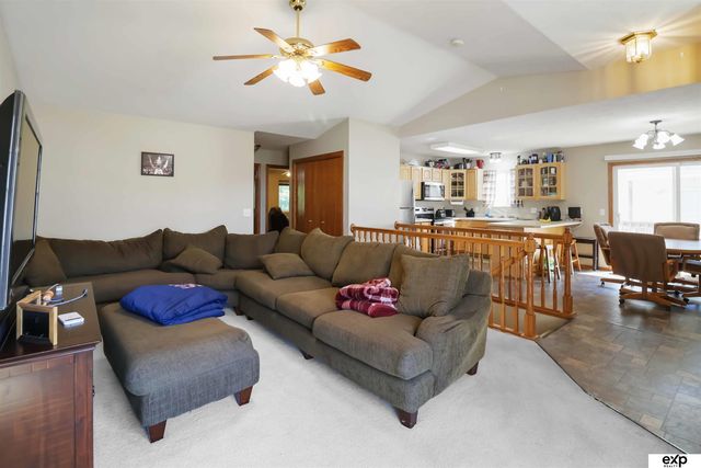 240 W Irving Street, Lincoln, NE 68521