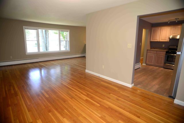 311 McKinley Road, Portsmouth, NH 03801