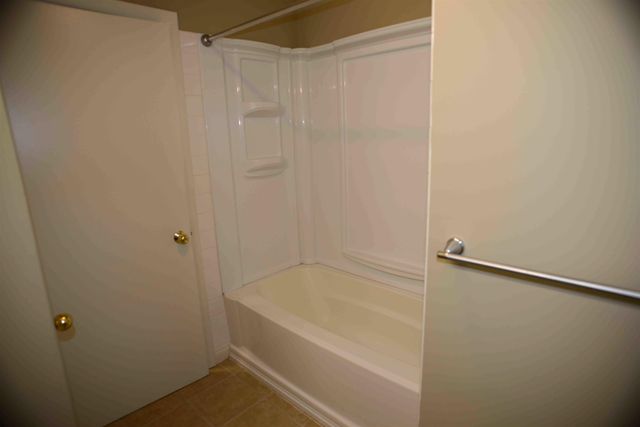 311 McKinley Road, Portsmouth, NH 03801