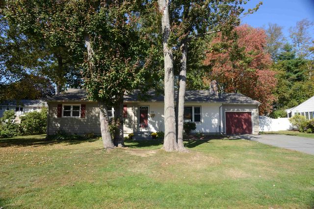 311 McKinley Road, Portsmouth, NH 03801