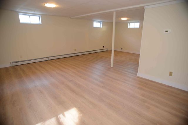 311 McKinley Road, Portsmouth, NH 03801