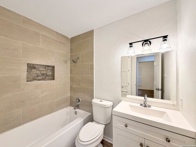 5403 ENCANTA ST, San Antonio, TX 78233