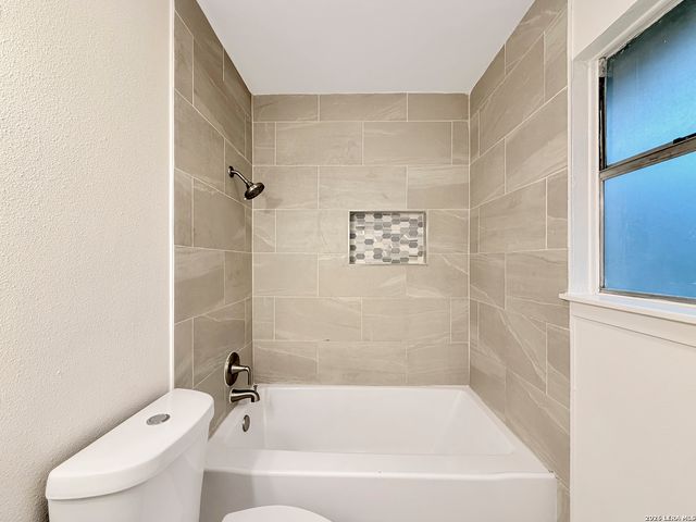 5403 ENCANTA ST, San Antonio, TX 78233