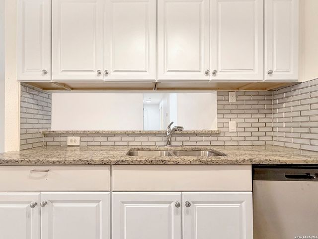 5403 ENCANTA ST, San Antonio, TX 78233
