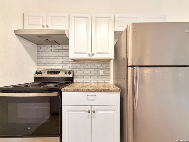 5403 ENCANTA ST, San Antonio, TX 78233