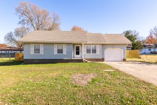 714 Cottonwood Street, Buffalo, MO 65622