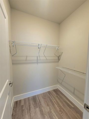 1720 Crestdale Drive 2209, Houston, TX 77080
