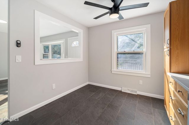 420 Chiswell Road, Schenectady, NY 12304