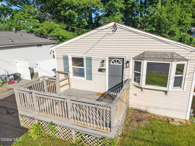 420 Chiswell Road, Schenectady, NY 12304