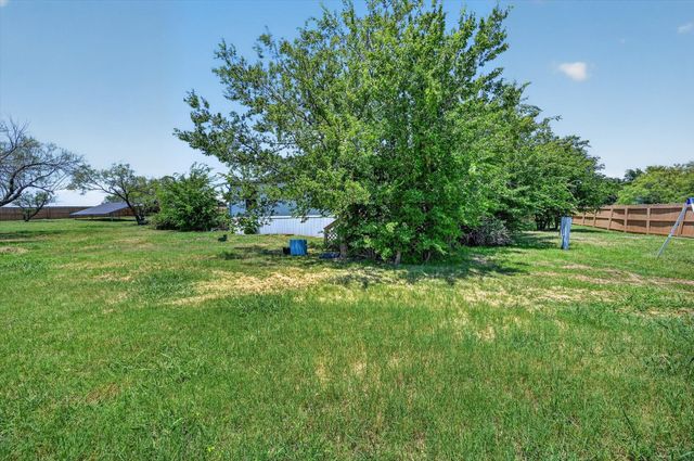 736 Little Joe Road, Sanger, TX 76266