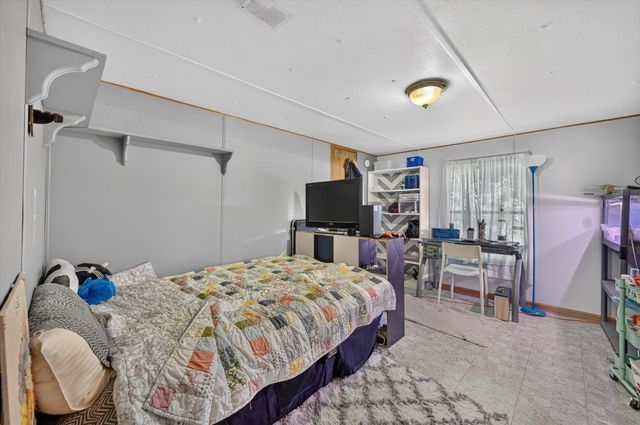 736 Little Joe Road, Sanger, TX 76266
