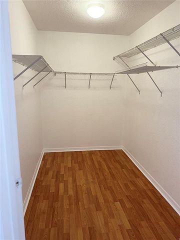 2927 Bogota Avenue, Hollywood, FL 33026