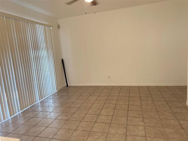 2927 Bogota Avenue, Hollywood, FL 33026