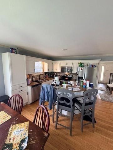 12264 S Crest Drive, Olathe, KS 66061