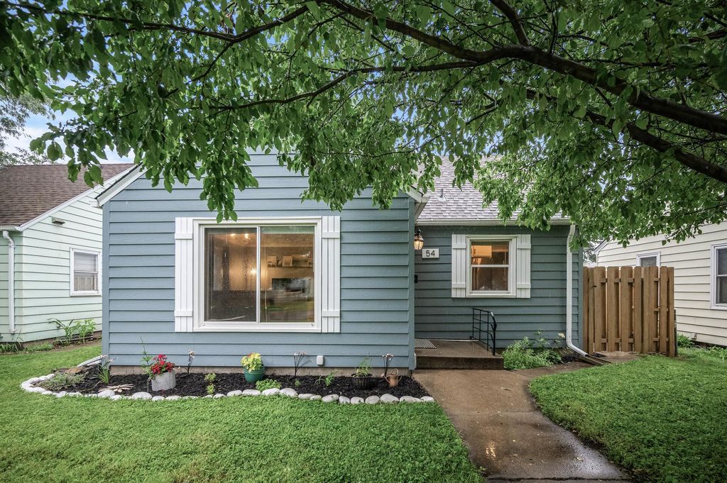 54 Jackson Avenue S, Hopkins, MN 55343