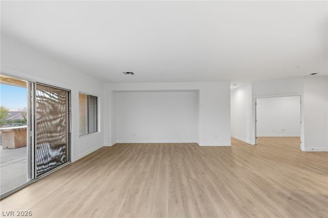 1899 Morganton Drive, Henderson, NV 89052