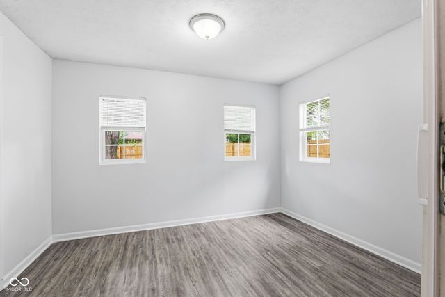 2654 Cooper Pointe Circle, Indianapolis, IN 46268