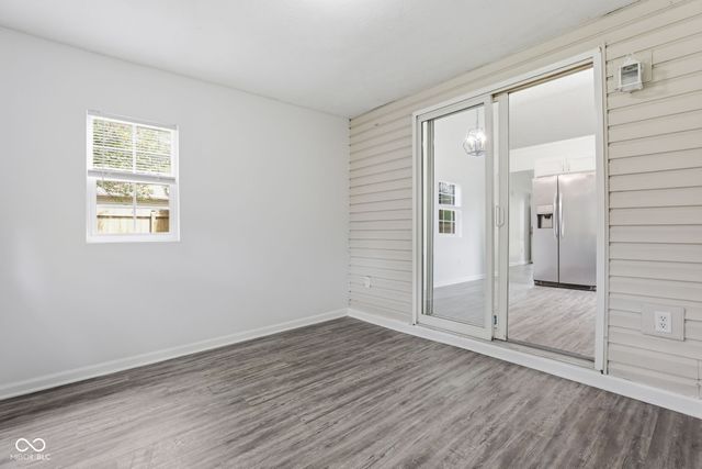 2654 Cooper Pointe Circle, Indianapolis, IN 46268
