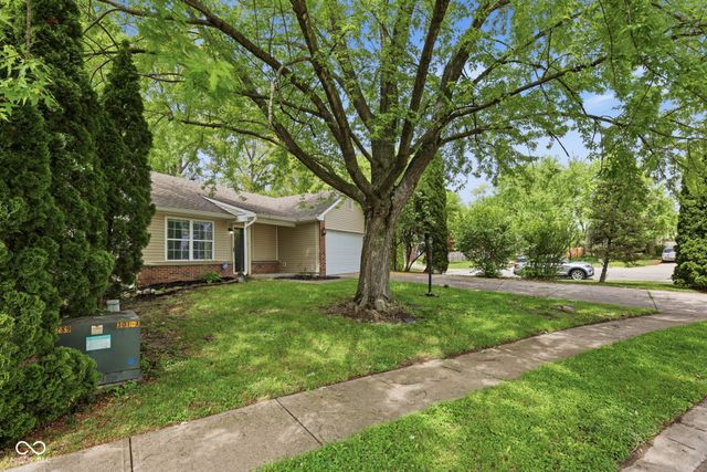 2654 Cooper Pointe Circle, Indianapolis, IN 46268