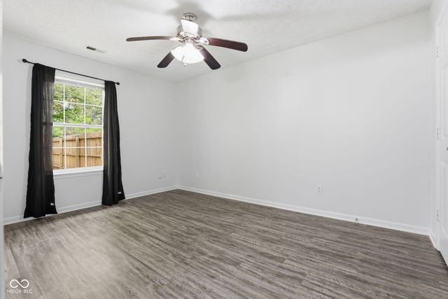 2654 Cooper Pointe Circle, Indianapolis, IN 46268