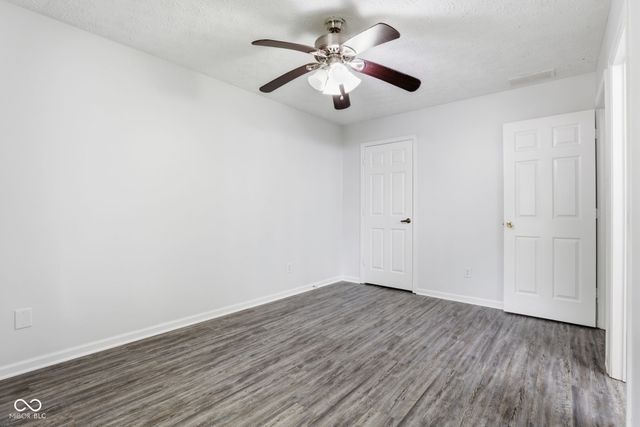 2654 Cooper Pointe Circle, Indianapolis, IN 46268