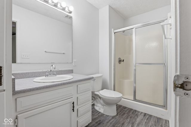 2654 Cooper Pointe Circle, Indianapolis, IN 46268