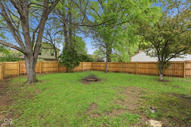 2654 Cooper Pointe Circle, Indianapolis, IN 46268